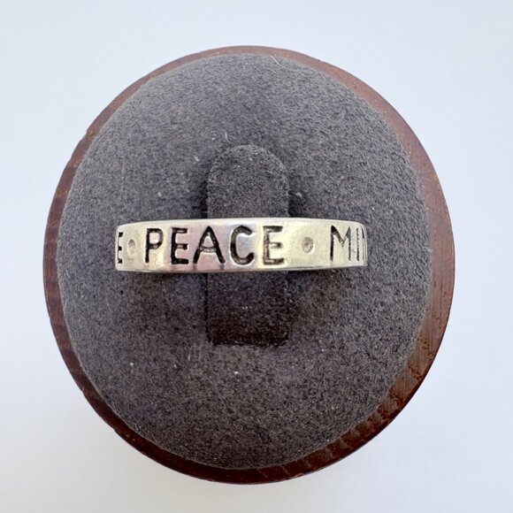 VTG Solid Sterling Silver 925 Peace Mind Body Spirit 4mm Band RIng Size 7.5 - Picture 3 of 9